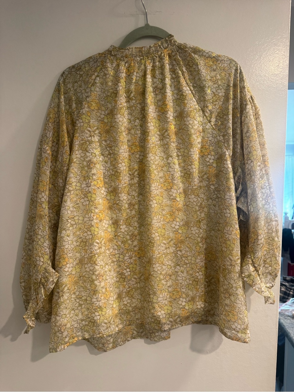 Entro Yellow Floral Ruffle V-Neck Blouse Large Boho Cottagecore Flutter top - Picture 7 of 7
